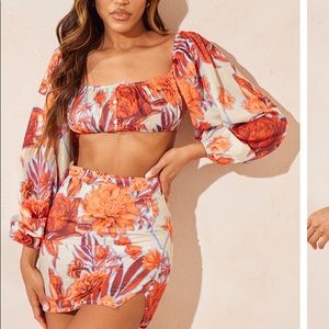 Pretty little thing matching floral set